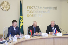 Возможность создания интегрированной и интеллектуальной систем контроля обсудили сегодня представители белорусской и российской таможен на заседании Коллегии Таможенного комитета Союзного государства Возможность создания интегрированной и интеллектуальной систем контроля обсудили сегодня представители белорусской и российской таможен на заседании Коллегии Таможенного комитета Союзного государства